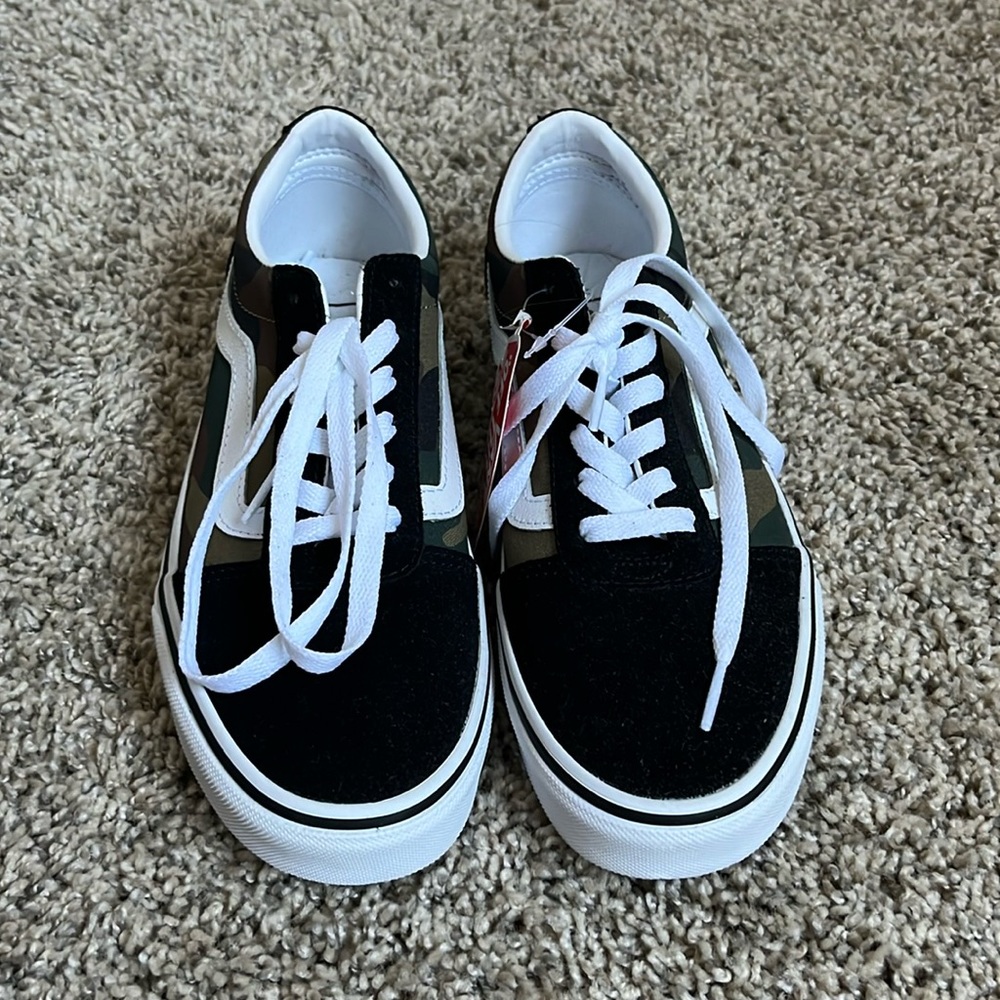 Size 7 camo vans